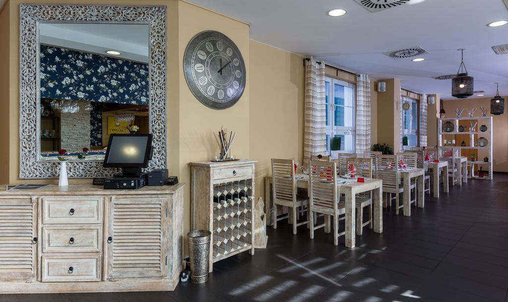 Sareza Hotel Ostrava Eksteriør billede