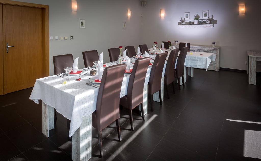 Sareza Hotel Ostrava Eksteriør billede
